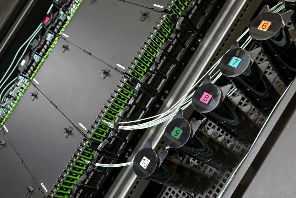 Система высокой плотности оптических портов Eurolan Core